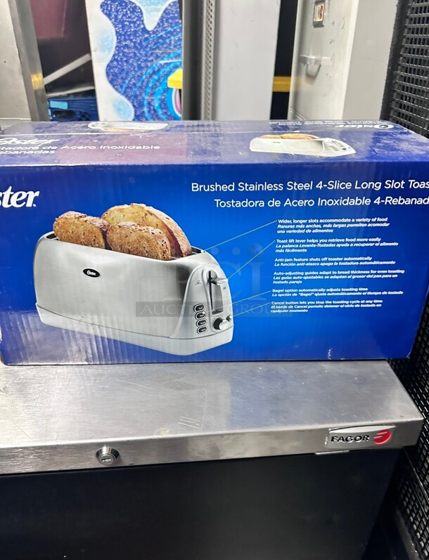 New Oster 4 Slice Stainless Steel Toaster with Extra Long, Wider Slots 115 Volt - Image 3 of 5
