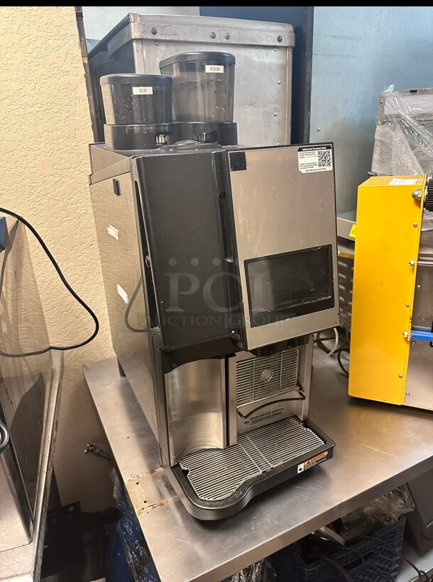 Late Model BUNN Espress Sure Tamp Auto Superautomatic Espresso Machine 220 Volt 1 phase Working With Milk Cooler - Image 2 of 6