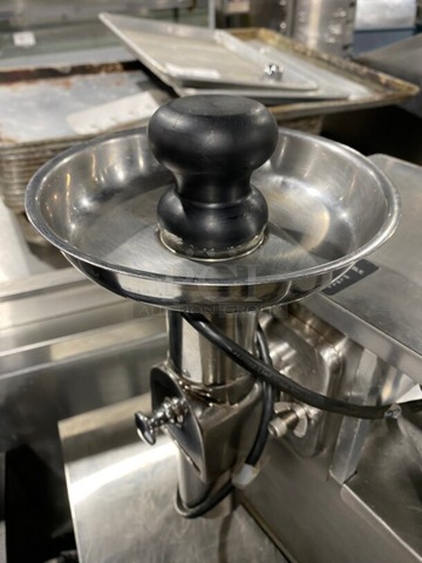 Norwalk Commercial Countertop Hydraulic Press Juicer! Stainless Steel! Model: 280SS SN: AL1869B 115/230/240V - Image 7 of 8