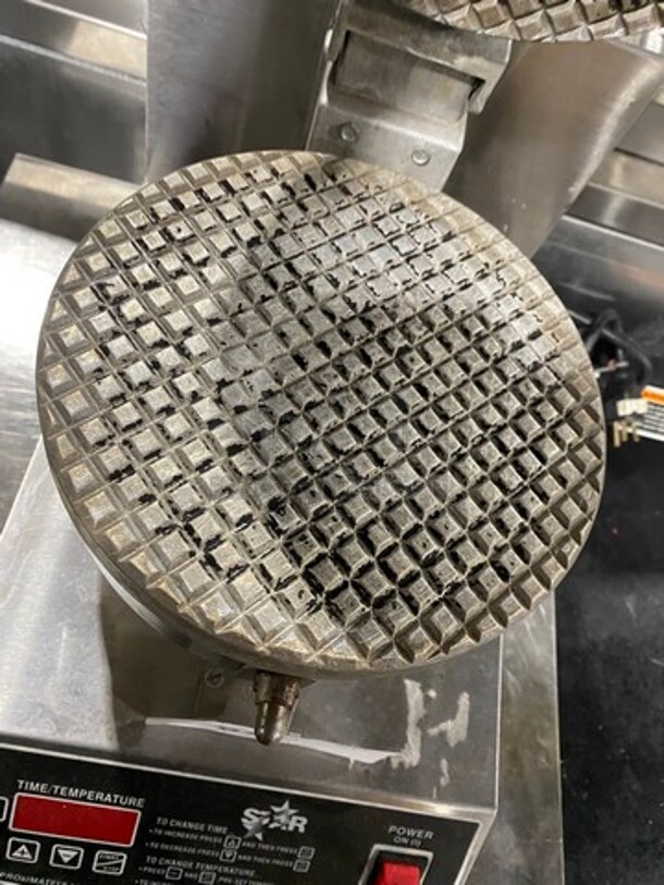 Star Commercial Countertop Waffle Cone Baker Press! All Stainless Steel! Model: SWCBE SN: WCB0975 240V - Image 7 of 9