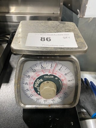 Taylor Countertop Food Scale! 32 OZ Capacity! Stainless Steel Body!