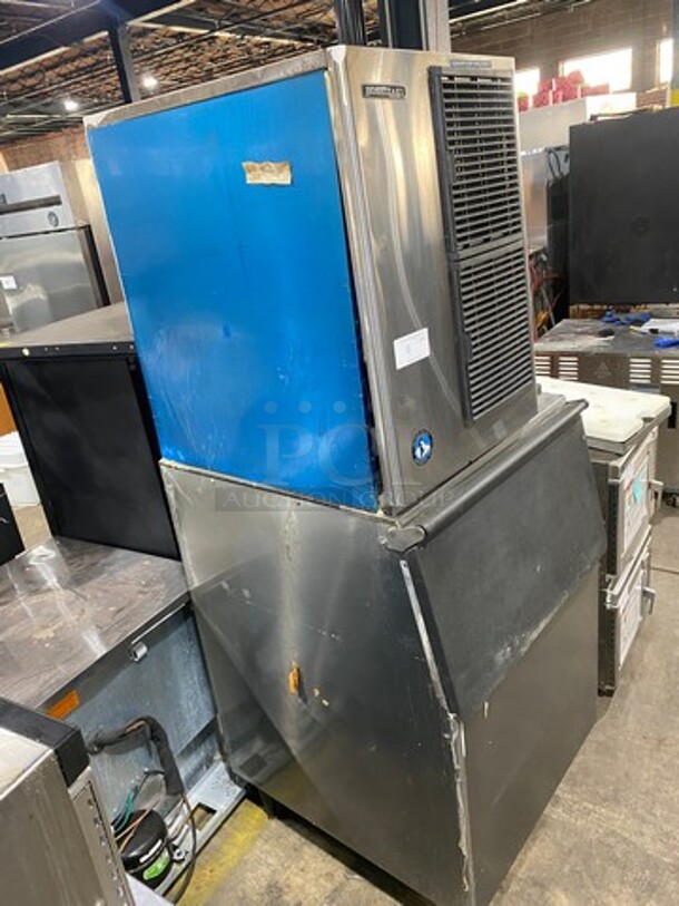 Hoshizaki Commercial Ice Maker Machine! With Commercial Ice Bin! All Stainless Steel! On Legs! WORKING WHEN REMOVED! Model: KM515MAH SN: C10951G 115/120V 60HZ 1 Phase - Image 2 of 7