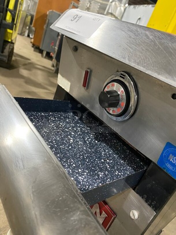 Vulcan Commercial Electric Powered Flat Top Griddle! All Stainless Steel! On Legs! Model: VTMX2 SN: 7572899 208V 1 Phase - Image 6 of 9