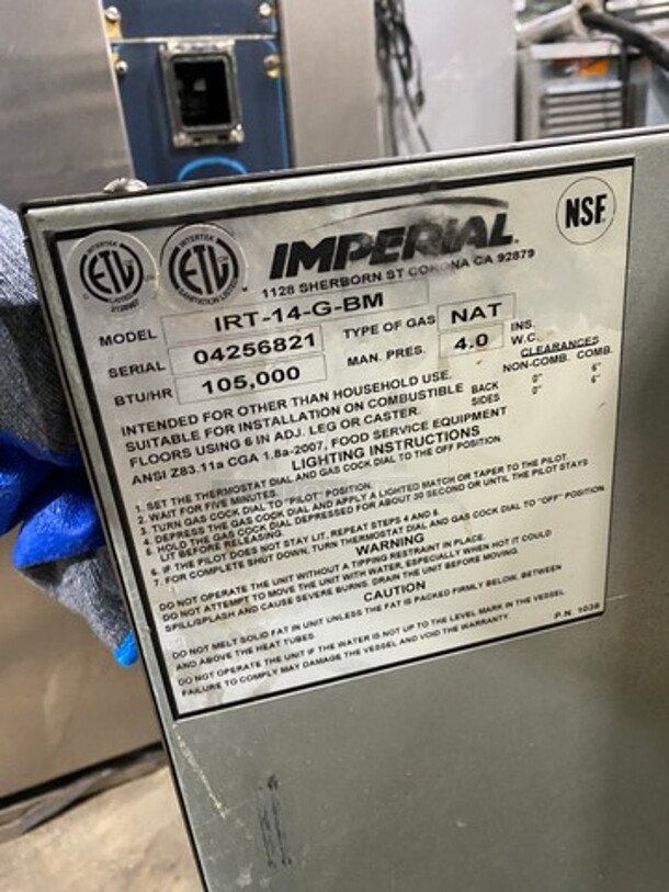 Imperial Commercial Natural Gas Powered Commercial Pasta Cooker/Rethermalizer! With Backsplash! All Stainless Steel! WORKING WHEN REMOVED! Model: IRT14GBM SN: 04256821 - Image 8 of 9