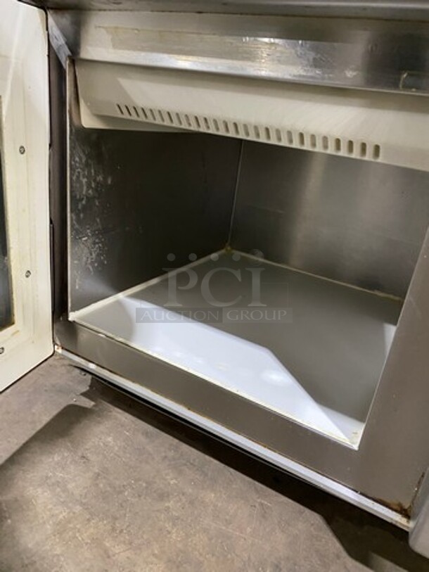 Late Model! Menumaster Commercial Countertop Microwave Oven! All Stainless Steel! WORKING WHEN REMOVED! Model: MRC30S2 SN: 1204102404 208/240V - Image 6 of 8