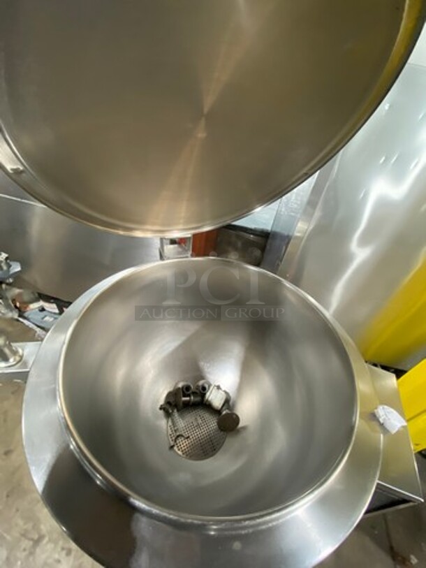 Groen Commercial Natural Gas Powered Soup Kettle! All Stainless Steel! On Legs! - Image 4 of 9