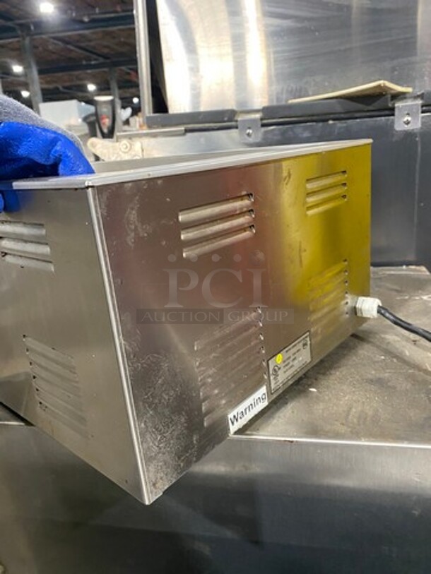 LATE MODEL! 2021 Qualite Commercial Countertop Food Warmer! All Stainless Steel! WORKING WHEN REMOVED! Model: RDFW1200NP 120V - Image 4 of 8