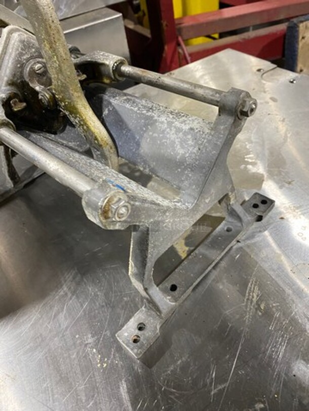 Nemco Manual Countertop French Fry/ Potato Wedge Cutter! - Image 4 of 8