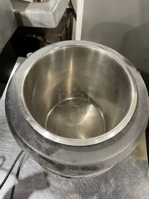 Glenray Commercial Countertop Food Warmer Soup Kettle! Holds Up To 10.5 Qt! Model: 1021805 SN: E40018109621 120V - Image 4 of 7