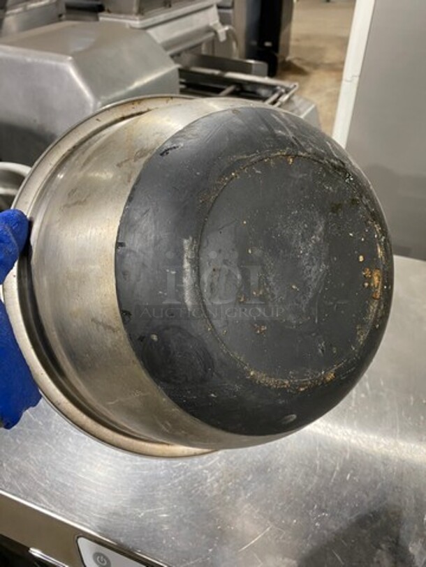 Stainless Steel Mixing Bowl! - Image 3 of 3