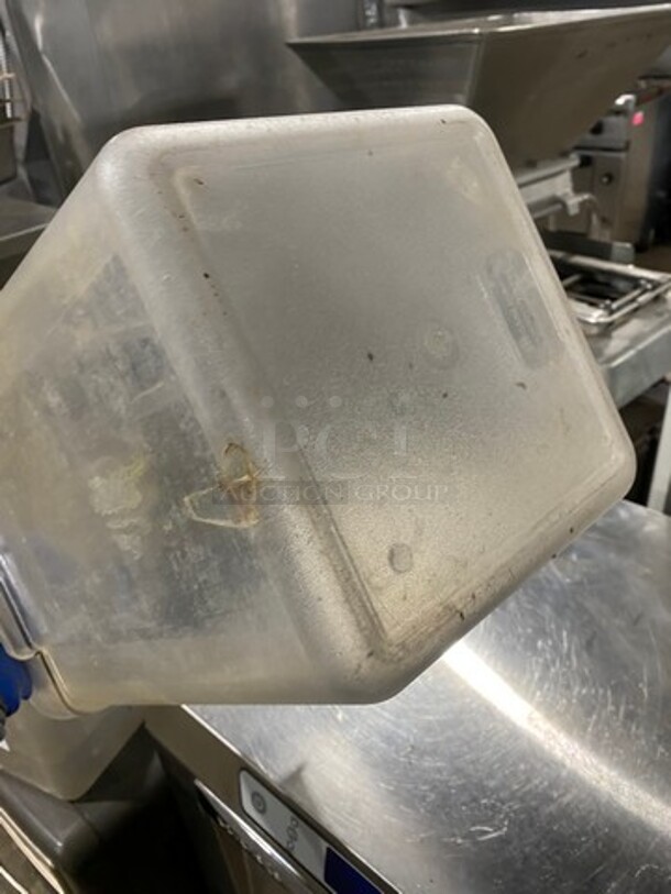 Winco Assorted Size Clear Poly Food Containers! 4x Your Bid! - Image 6 of 7