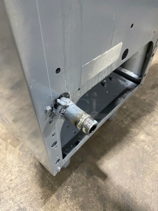 Frymaster Commercial Natural Gas Powered Deep Fat Fryer! All Stainless Steel! On Legs! WORKING WHEN REMOVED! Model: GF14SD SN: 0704FM0279 - Image 9 of 9