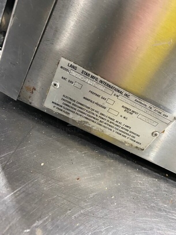 Lang Commercial Countertop Natural Gas Powered Flat Top Griddle! With Back And Side Splashes! All Stainless Steel! SELECTRONIC SERIES! Model: 236SCNATSH SN: GT236121SH0006 - Image 8 of 10