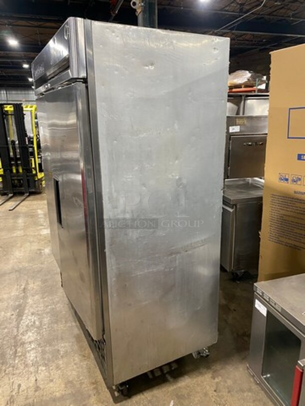 Delfield Commercial 2 Door Reach In Cooler! Poly Coated Racks! All Stainless Steel! On Casters! Model: VRR2S SN: BBZ578079T 115V - Image 4 of 8