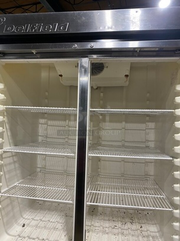 Delfield Commercial 2 Door Reach In Cooler! Poly Coated Racks! All Stainless Steel! On Casters! Model: VRR2S SN: BBZ578079T 115V - Image 5 of 8