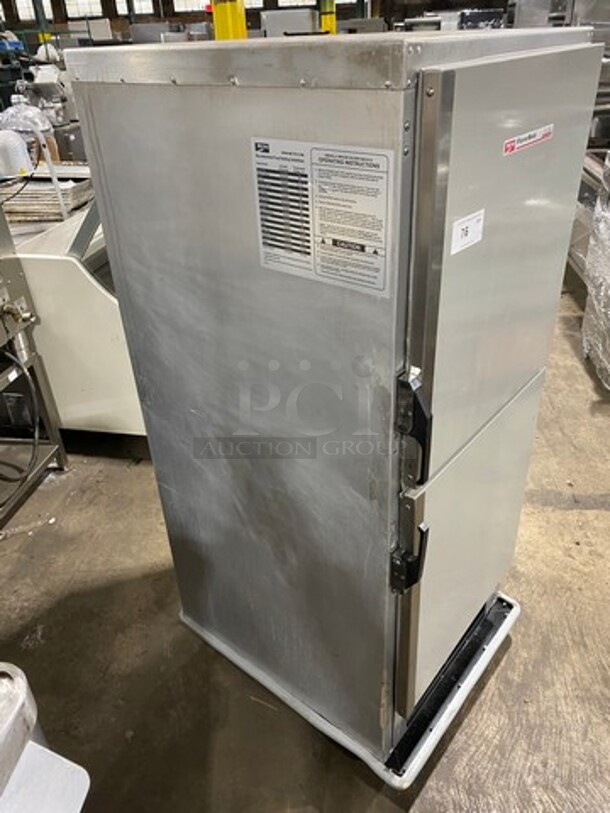 Metro Commercial Heated Holding Cabinet/ Food Warmer! All Stainless Steel! On Casters! Model: CC5953A 120V - Image 2 of 9