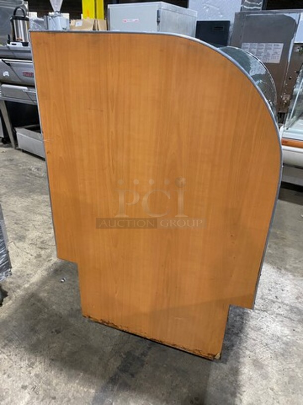 Marc Commercial Refrigerated Deli/Bakery Display Case! With Curved Front Glass! With Sliding Rear Access Doors! - Image 4 of 9