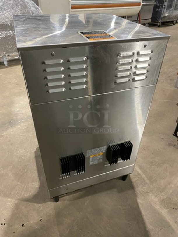 Bunn Commercial Countertop Dual Coffee Brewing Machine! All Stainless Steel! On Small Legs! Model: DUALSHDBC SN: DUAL128596 120/208V 60HZ 1 Phase - Image 3 of 9