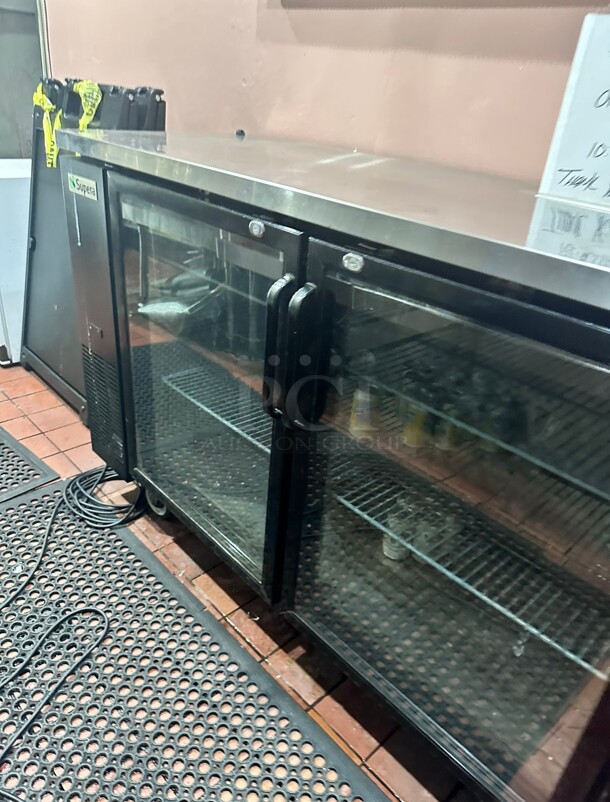Late Model Supera True 60 inch Bar Refrigerator - 2 Swinging Glass Doors, Black, 115v Working - Image 5 of 6