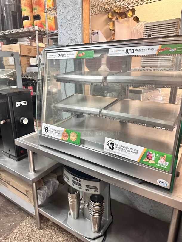 Late Model Vendo HFD000006 35  inch For Multi-Product Heated Display Merchandiser 115 Volt Working - Image 5 of 9