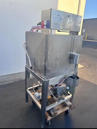 CMA ADS Dishmachines  Low Temp Door Type Dishwasher w/ 40 Racks/Hr, 115v Tested and Working