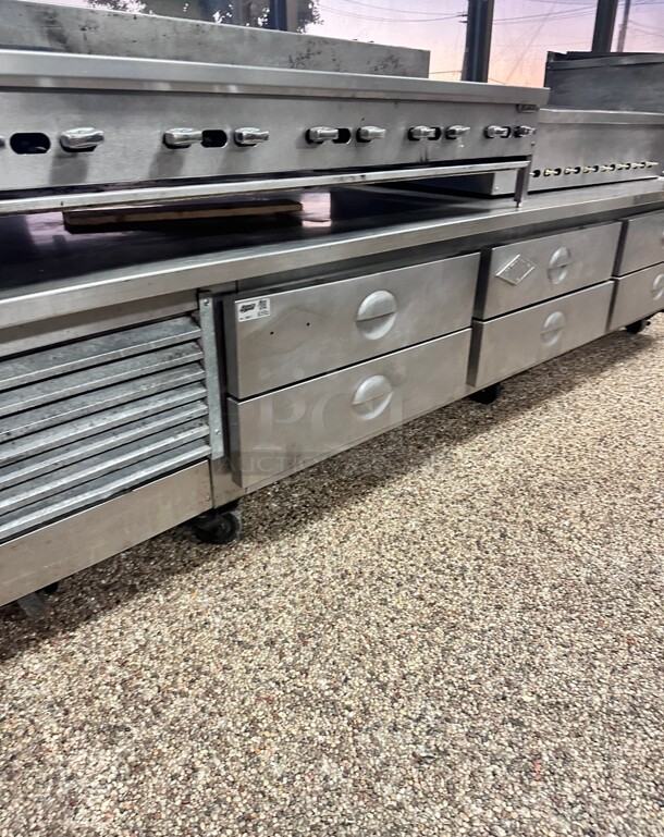 Commercial 104 inch Chef Base 115 Volt Working - Image 4 of 6