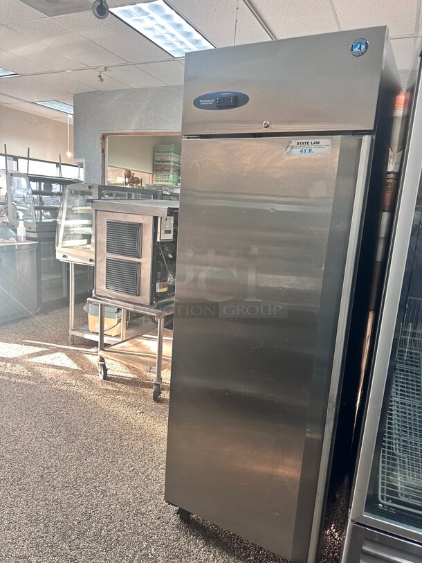 Late Model Hoshizaki CR1S-FSL Steelheart 28 inch One Section Reach In Refrigerator, (1) Left Hinge Solid Door, 115v Wokring - Image 4 of 9