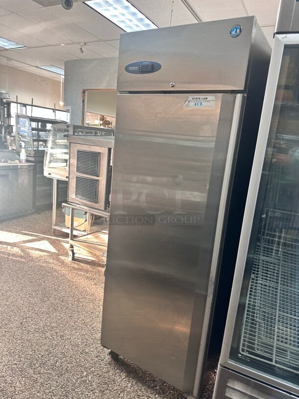 Late Model Hoshizaki CR1S-FSL Steelheart 28 inch One Section Reach In Refrigerator, (1) Left Hinge Solid Door, 115v Wokring - Image 7 of 9