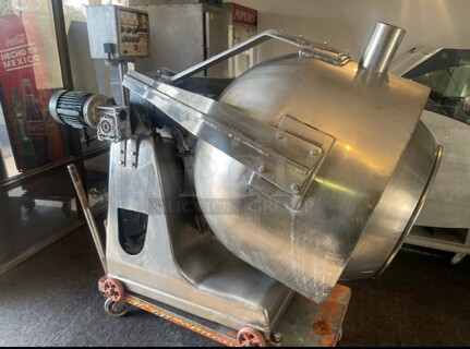 Commercial Heavy Duty 80 Qt Gas Heated Mixing Kettle