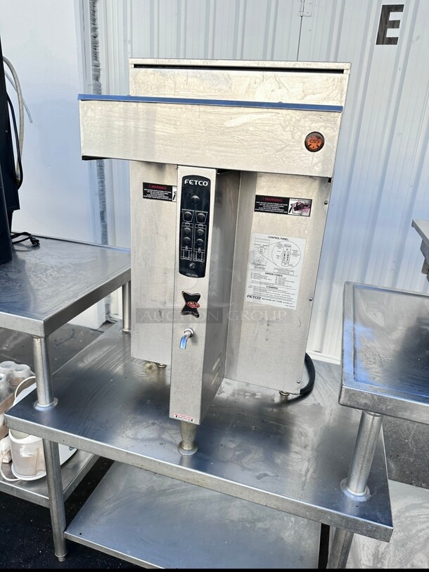 New Fetco CBS-2042e Dual Station Brewer 220 Volt 3 Phase Working - Image 7 of 10