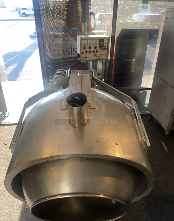 Commercial Heavy Duty 80 Qt Gas Heated Mixing Kettle - Image 4 of 8