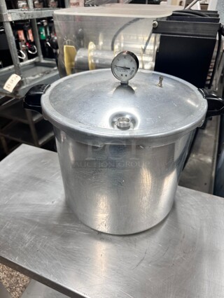 Presto 01784 23-Quart Induction Compatible Pressure Canner, Silver, Aluminum