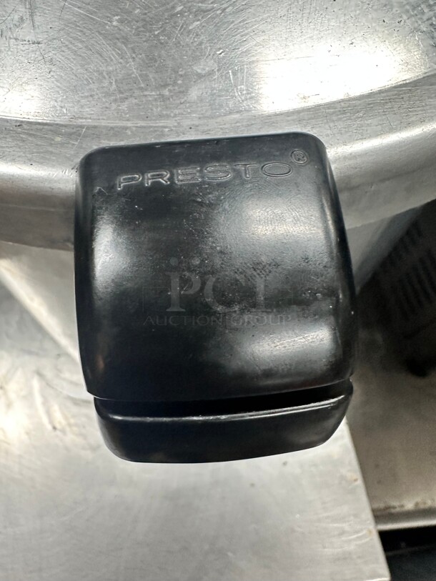 Presto 01784 23-Quart Induction Compatible Pressure Canner, Silver, Aluminum - Image 3 of 10