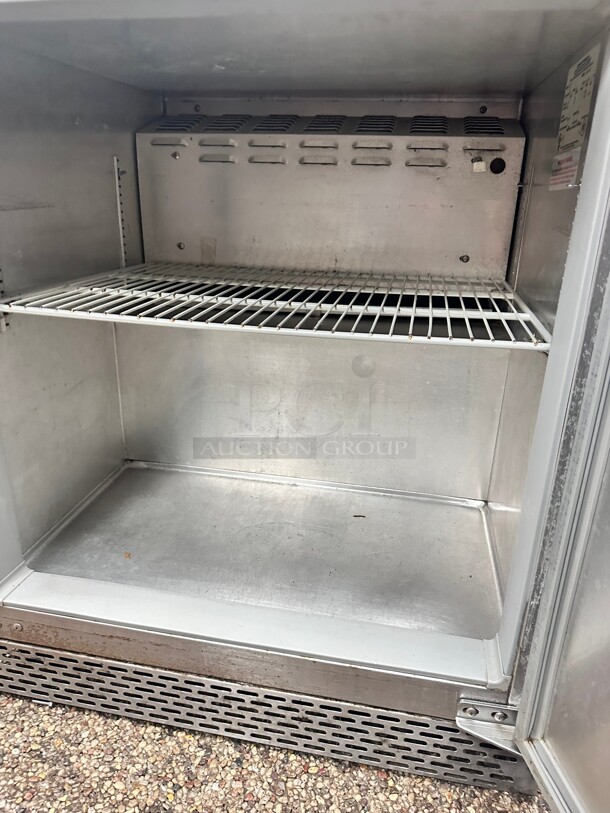 Continental SC 27 inch W Undercounter Refrigerator w/ (1) Section & (1) Door, 115v Working - Image 3 of 7