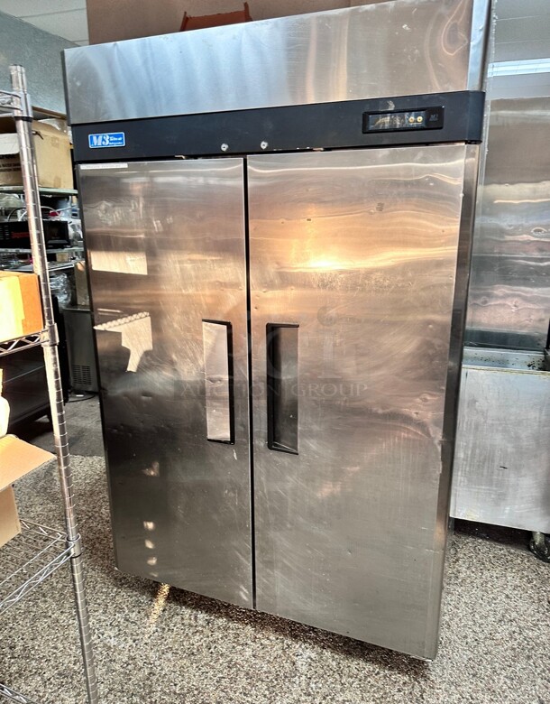 Turbo Air M3R47-2 51 inch Two Section Reach In Refrigerator, (2) Left/Right Hinge Solid Doors, 115v Working  - Image 2 of 7