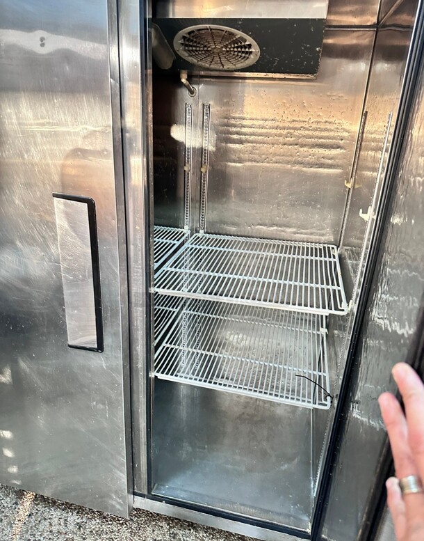 Turbo Air M3R47-2 51 inch Two Section Reach In Refrigerator, (2) Left/Right Hinge Solid Doors, 115v Working  - Image 6 of 7