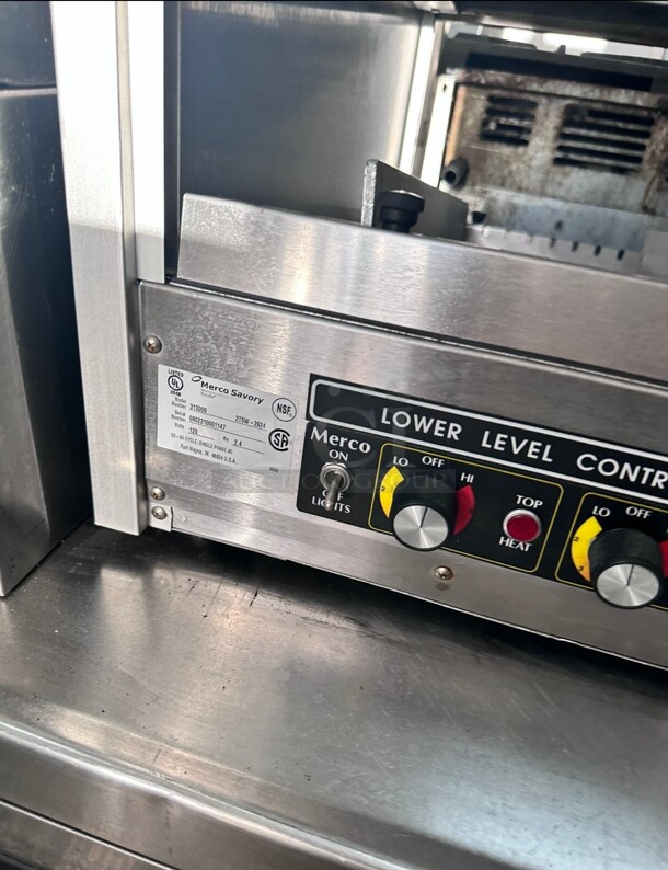 New Merco Savory 2TSW-2624 19 1/5 inch W Freestanding Warming Unit w/ (2) Shelves & (6) Trays - 120v Working - Image 3 of 6
