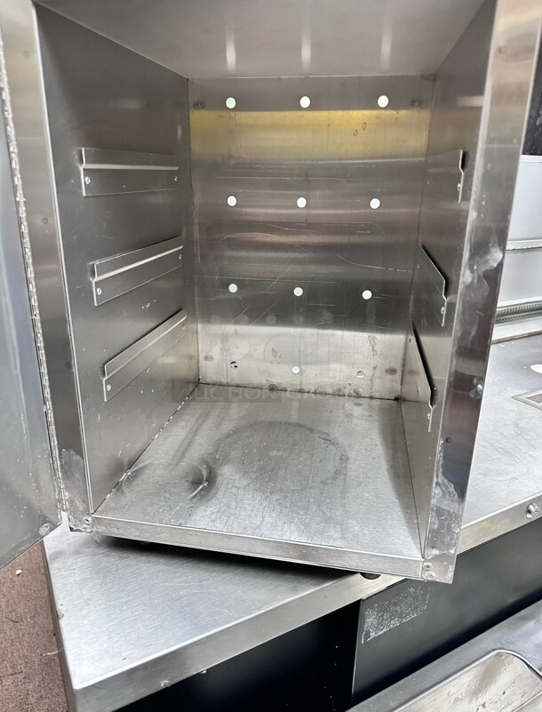 Forbes Commercial Mobile Holding Warm Box - Image 5 of 9