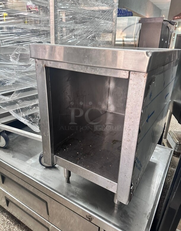 Commercial Heavy Duty 30x30 Stainless Steel Open Table  - Image 2 of 5