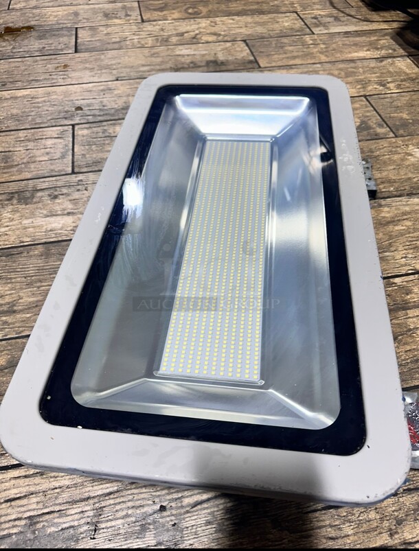 Assorted Flood Light - Image 6 of 6