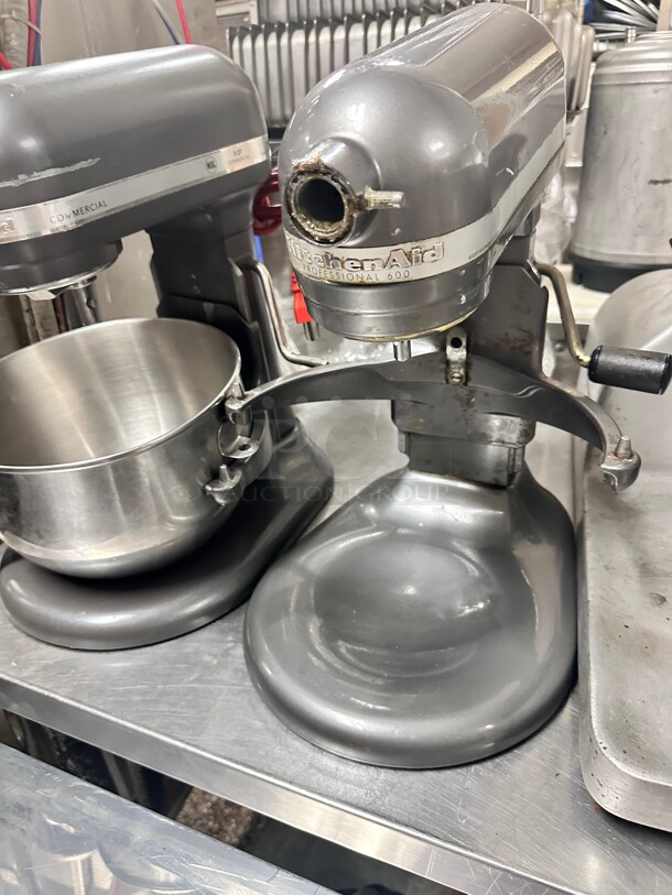 KitchenAid 8-Quart Commercial Countertop Mixer, 10-Speed, Gear-Driven 115 Volt 'Need Work' - Image 2 of 8