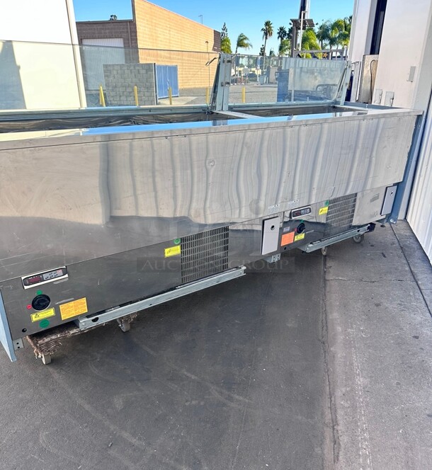 Late Model Gelo Standard 120 Inch SCACCO MATTO Ice Cream Show Case 220 Volt Working - Image 7 of 9