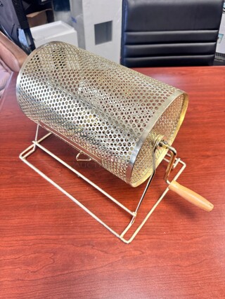 Raffle Drum, Professional Brass Plated Raffle Ticket Spinning Cage with Wooden Turning Handle
15x12x12