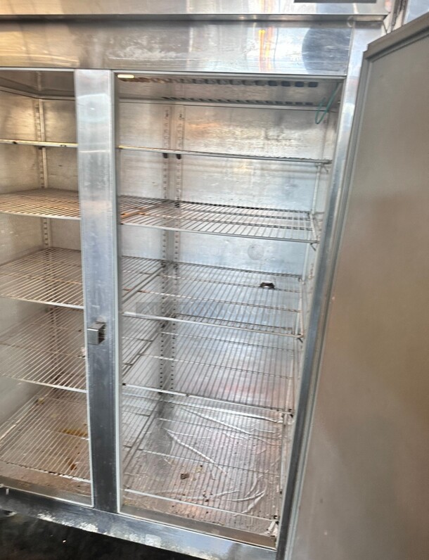 Late Model Victory Refrigeration VR-2 V-Series 2-Door Reach-In Refrigerator 115 Volt Working - Image 6 of 6