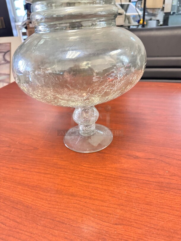 Hugh Vintage Candy Jar Taj mahal Shape Pointy Lid Tall Glass Display
10x10x18 - Image 3 of 6