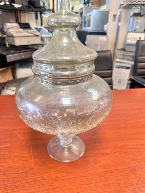 Hugh Vintage Candy Jar Taj mahal Shape Pointy Lid Tall Glass Display
10x10x18 - Image 6 of 6