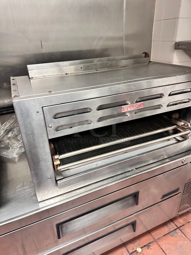Late Model Vulcan 36RB 36 inch Gas Salamander Broiler, Natural Gas Working - Image 2 of 8
