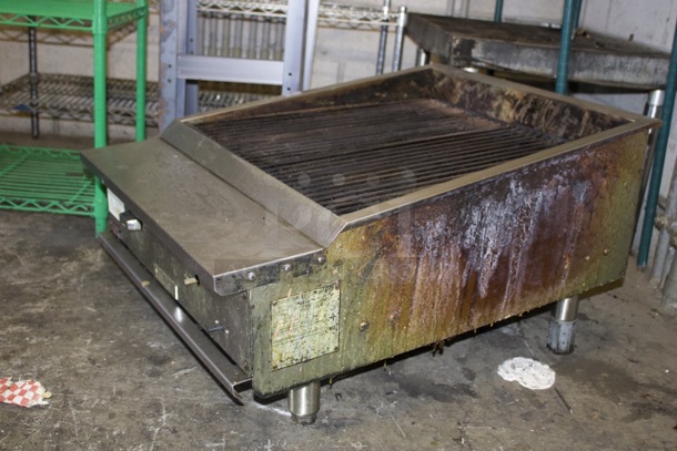 Vulcan IRX 24" Radiant / Charcoal Broiler - Image 3 of 7