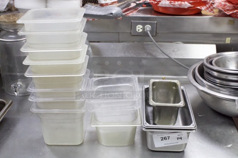 Mix Lot Of Food Storage Pans, 1/6, 1/4 and 1/9 Pans. 14x Your Bid