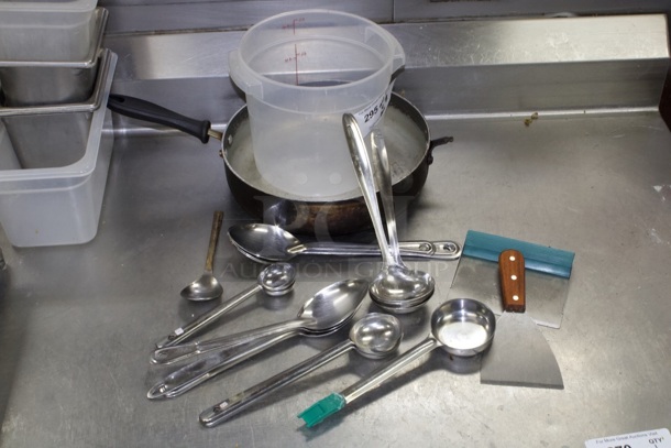 20 Piece Combo Set!! Pan, Serving/Portion Spoons & Pan. 20x Your Bid
 - Image 2 of 8